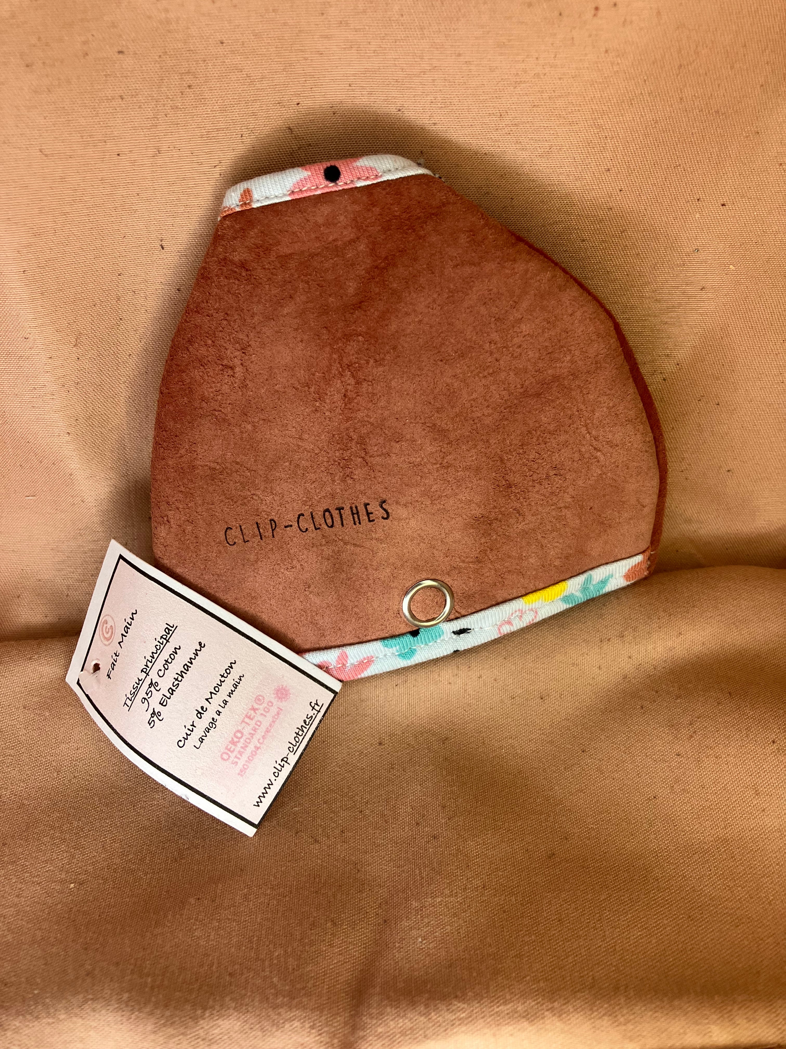 cloche protége tétine