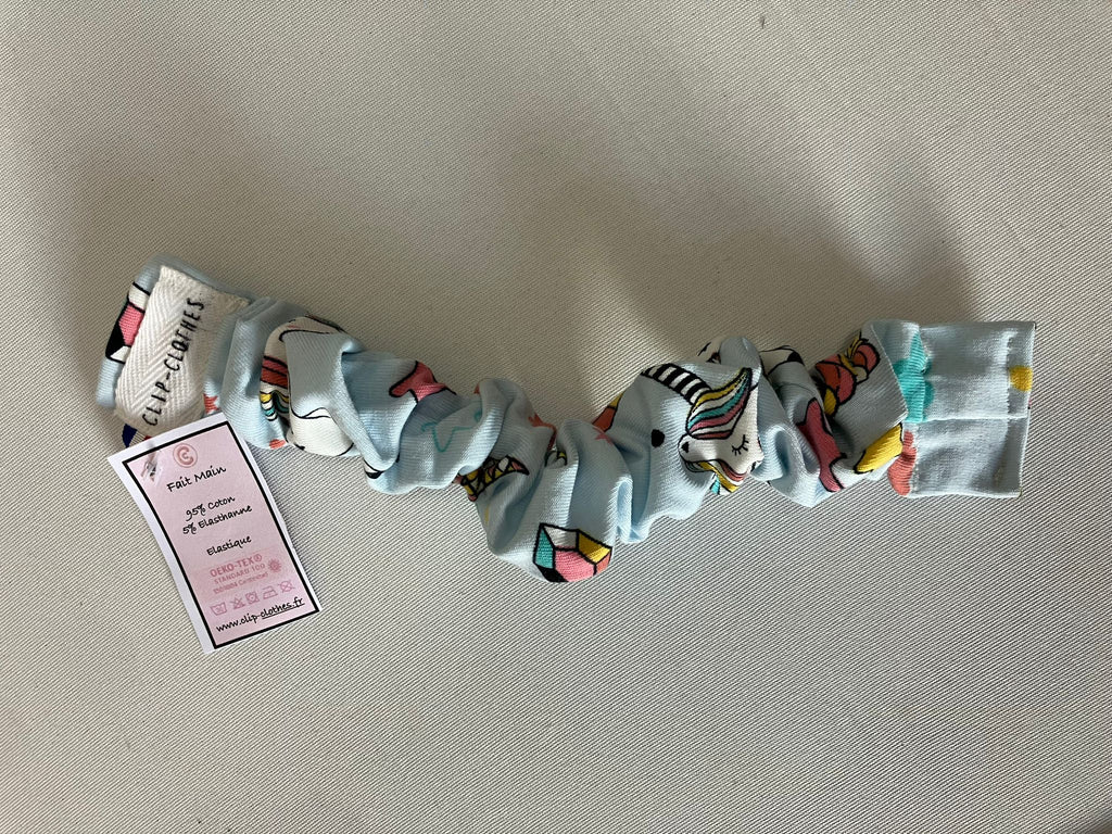 Chouchou d'allaitement motif licornes