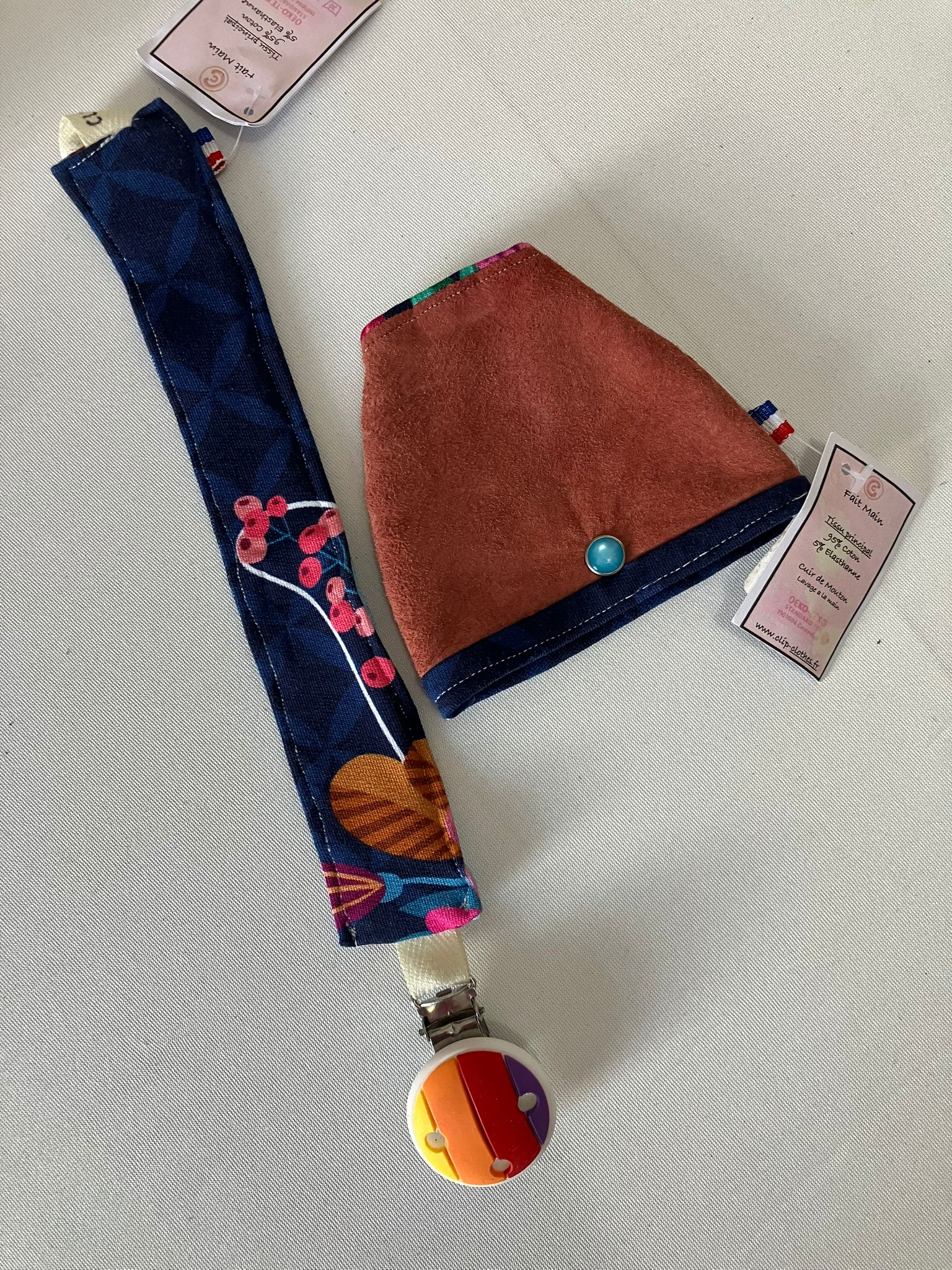Ensemble cloche + attache tétine tropical assortis